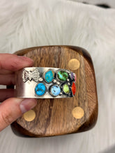 Load image into Gallery viewer, Statement Cuff
