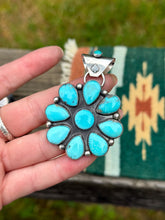 Load image into Gallery viewer, Kingman Cluster Pendant
