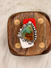 Load image into Gallery viewer, Royston Statement Ring
