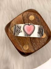 Load image into Gallery viewer, Zebra Star Cuff
