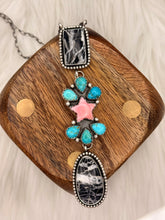 Load image into Gallery viewer, White Buffalo + Star Lariat
