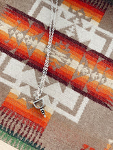 Load image into Gallery viewer, Spur Necklace
